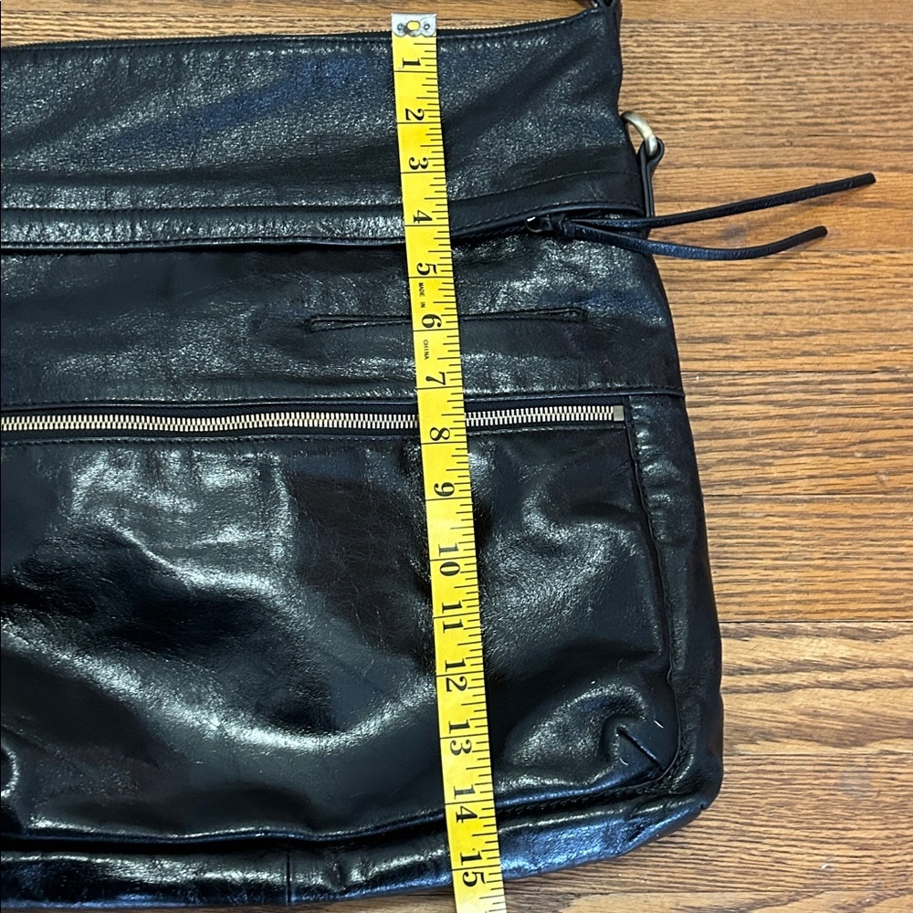 Hobo Black Leather Shoulder Bag Large Minimalist Classic Travel Work Tote - Picture 9 of 16